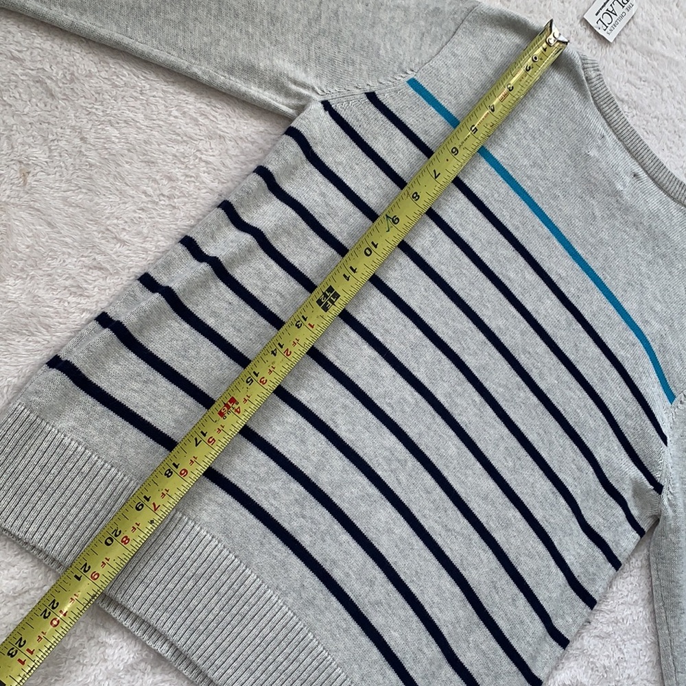 NWT Children’s Place Gray and Blue Striped Crewneck Sweater 7/8 - Picture 8 of 8